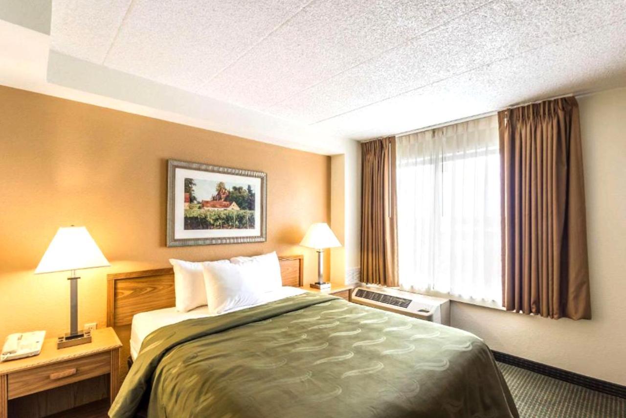 Hotel Norwood & Milwaukee