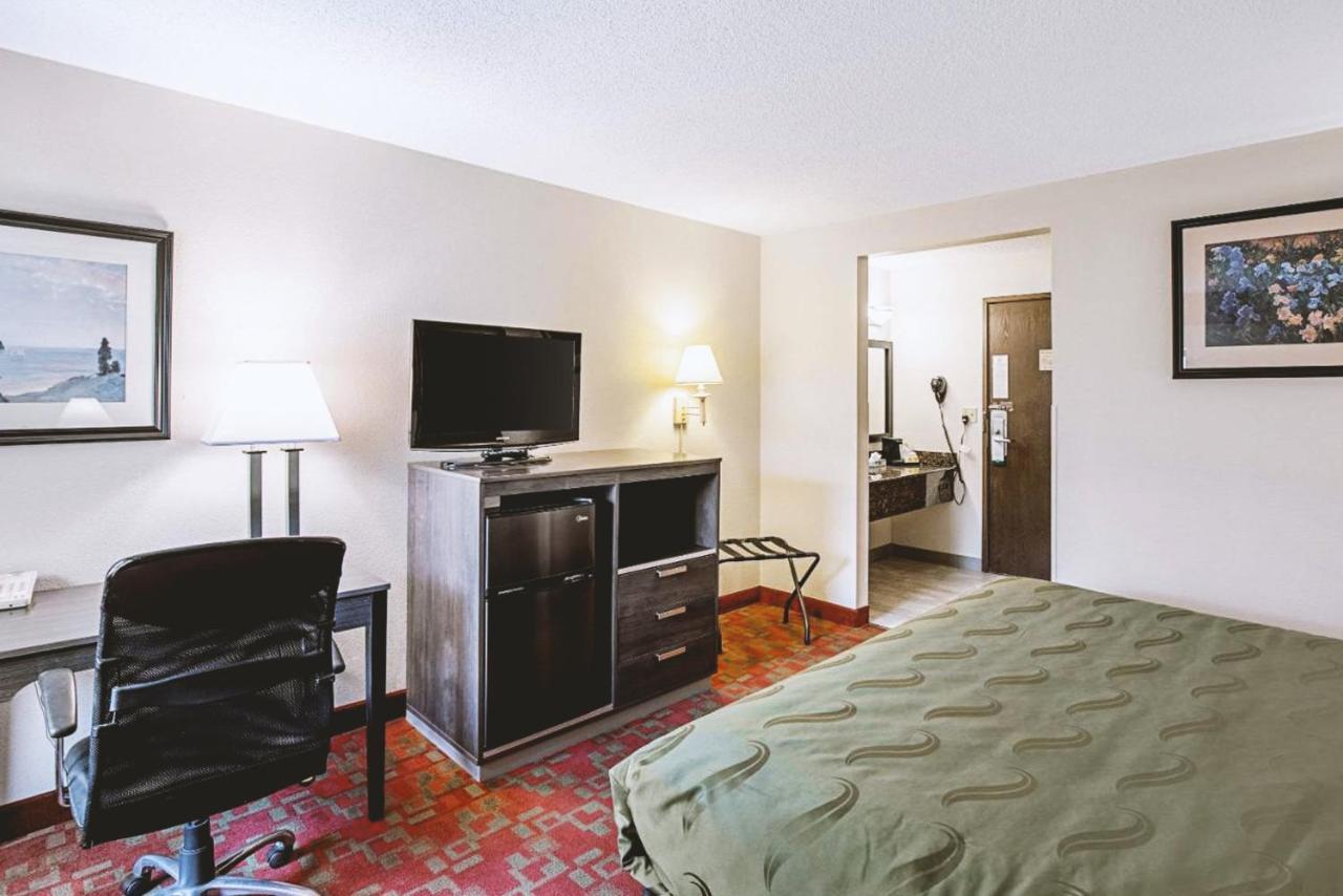 Hotel Norwood & Milwaukee